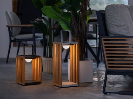 Lanterne solaire LED GATE – lampe d'extérieur en teck et aluminium